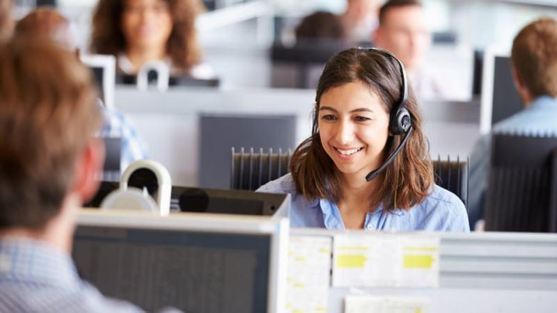 Factors to Consider When Hiring Call Center Services