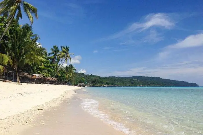 Nirwana Beach Padang