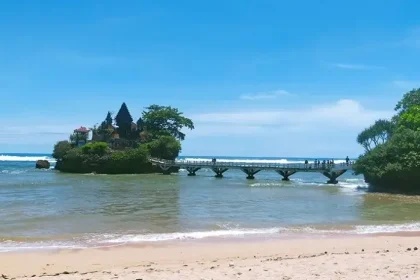 Marine Tourism in East Java