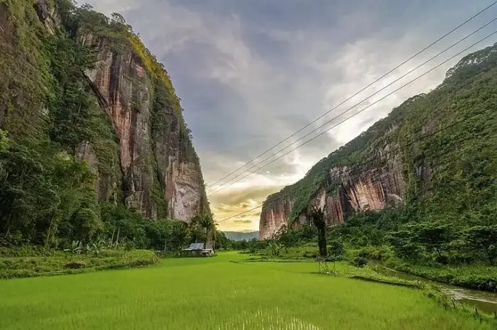 Natural Tourist Attractions in Payakumbuh to Enjoy the Beauty of Nature and Culture
