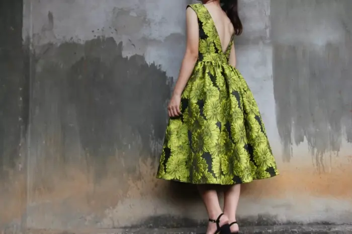 Best Brocade Dresses for a Graceful and Elegant Look